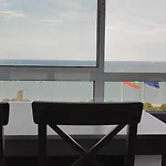 Sea View Flora *