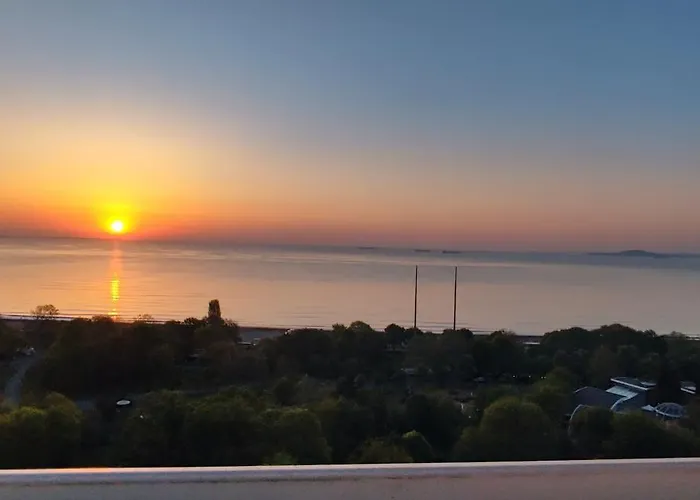 Apartament Sea View Flora Burgas