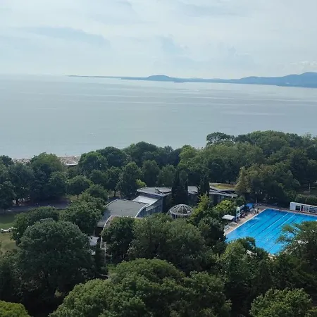 Apartament Sea View Flora