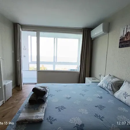 Apartament Sea View Flora