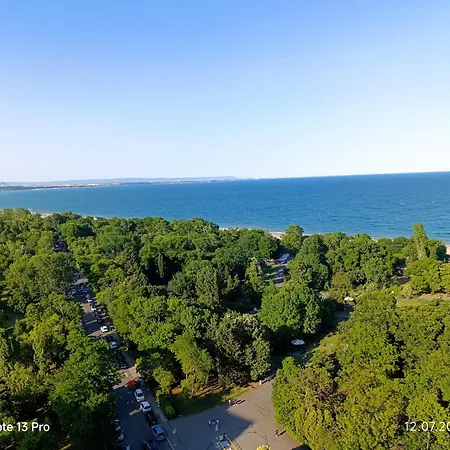 Apartament Sea View Flora *