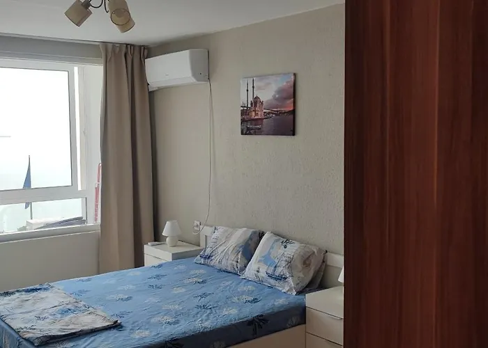 Sea View Flora 布尔加斯